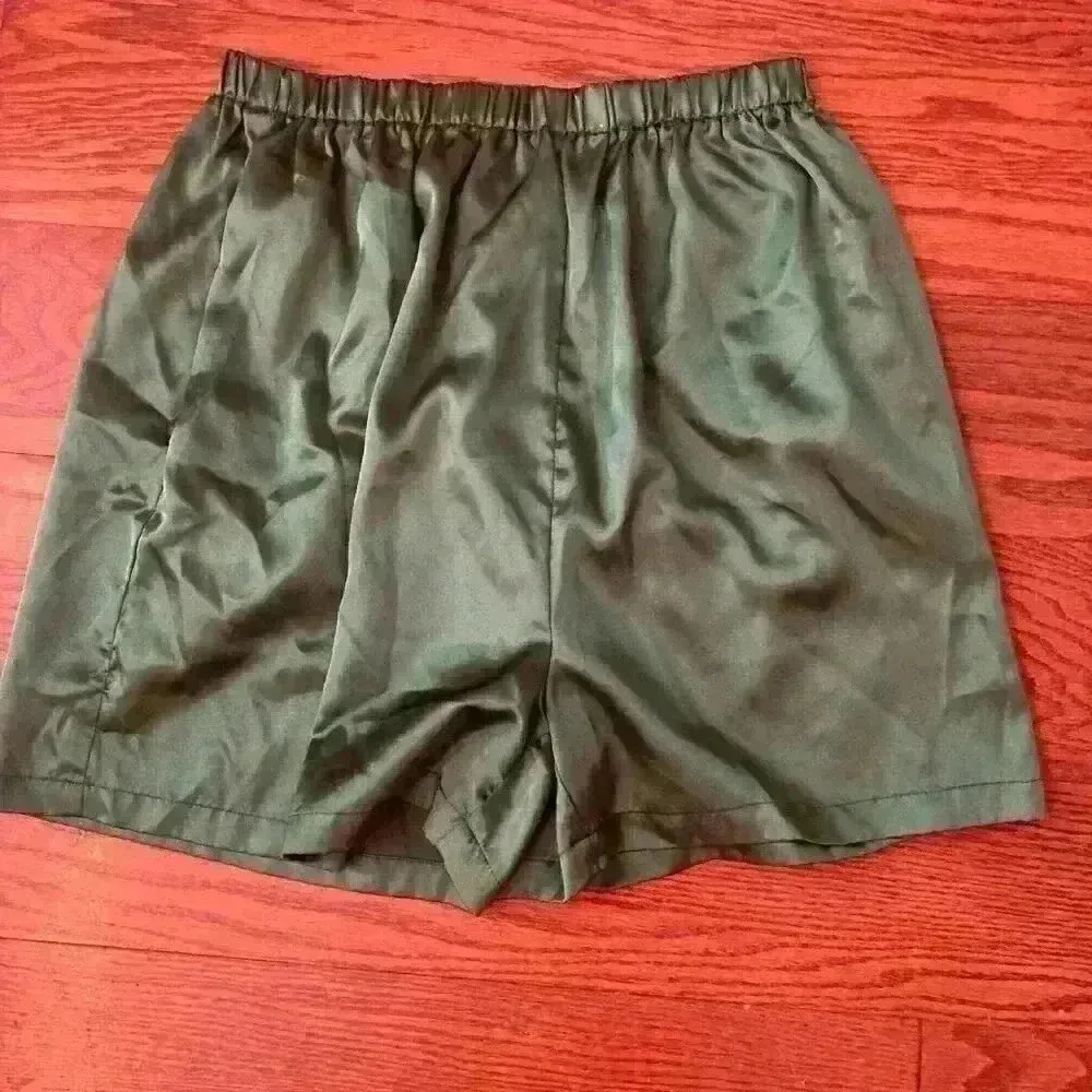 Pajamagram Pajamas Christmas Candy Cane Flannel Top Satin Shorts Size Large Red - Image 6