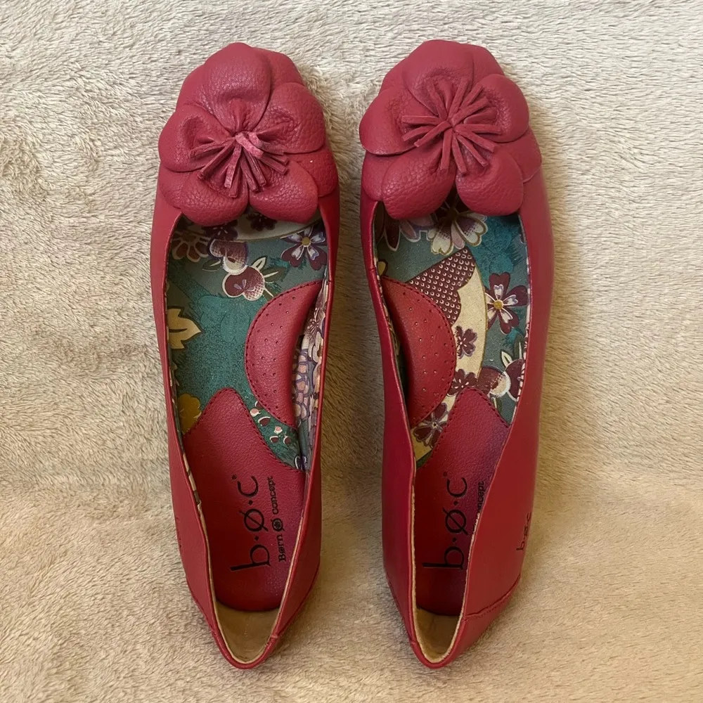 Born Concepts (BOC) Rounded Toe Ballet Flats With Flower Embellishment Pink Size 7 - Image 2