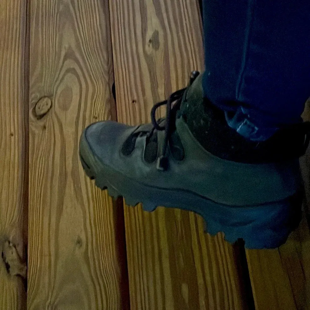 Cole Haan Snow Boots - Image 4