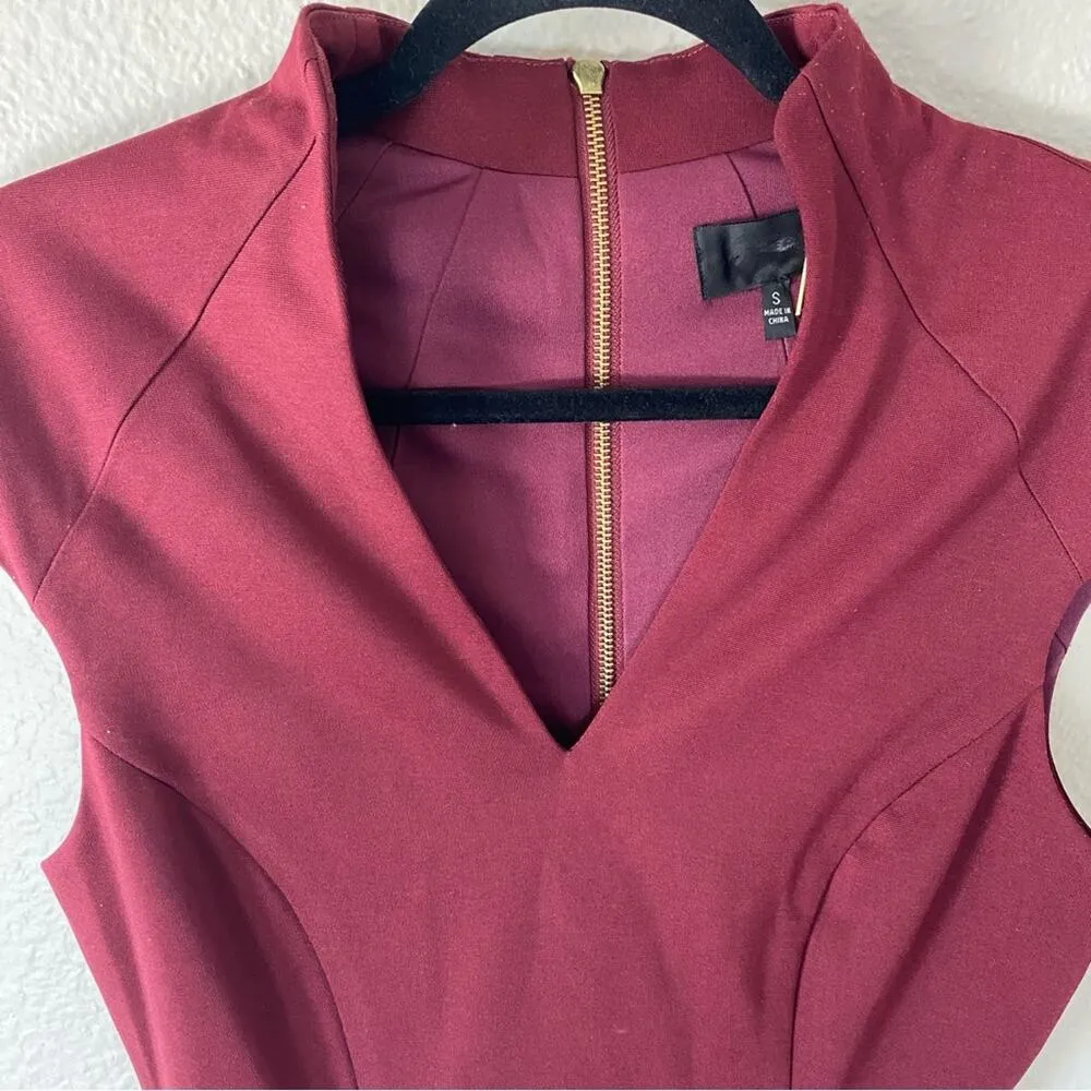 Alexia Admor Adelyn Burgundy A Line V-neck Dress Size Small - Image 3