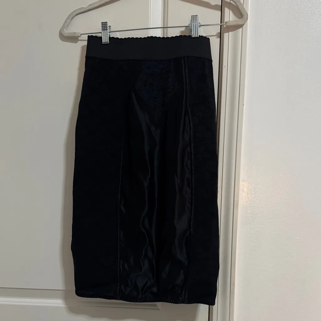 Dolce & Gabbana midi skirt in powernet and satin - Image 2