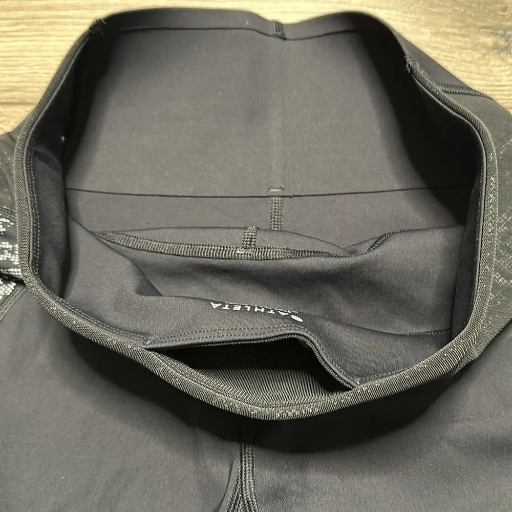 Athleta Stay Fly 9”‎ Pocket Black And Gray Running Bike Shorts Size Small - Image 5