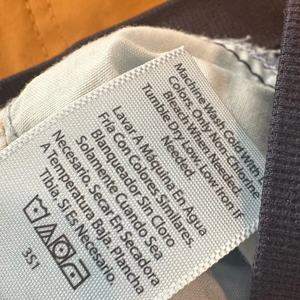 Time and Tru‎ Maternity Jean Shorts Size Small Black - Image 7