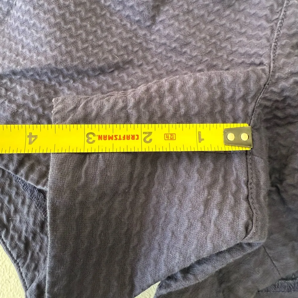 Lilly Pulitzer Short Womens 8 Navy Wave Jacquard Textured Fringe Dolphin Hem - Image 5