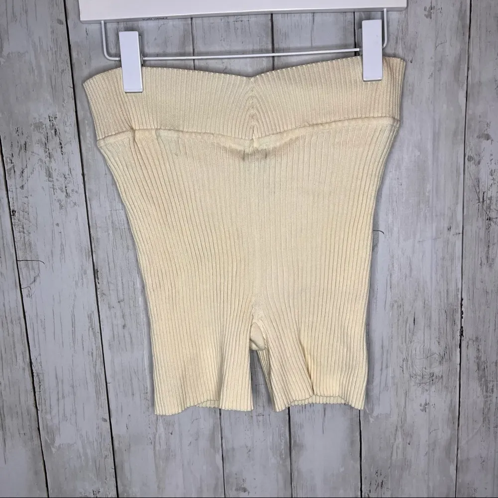 NBD Downtown Ribbed Short - Image 6