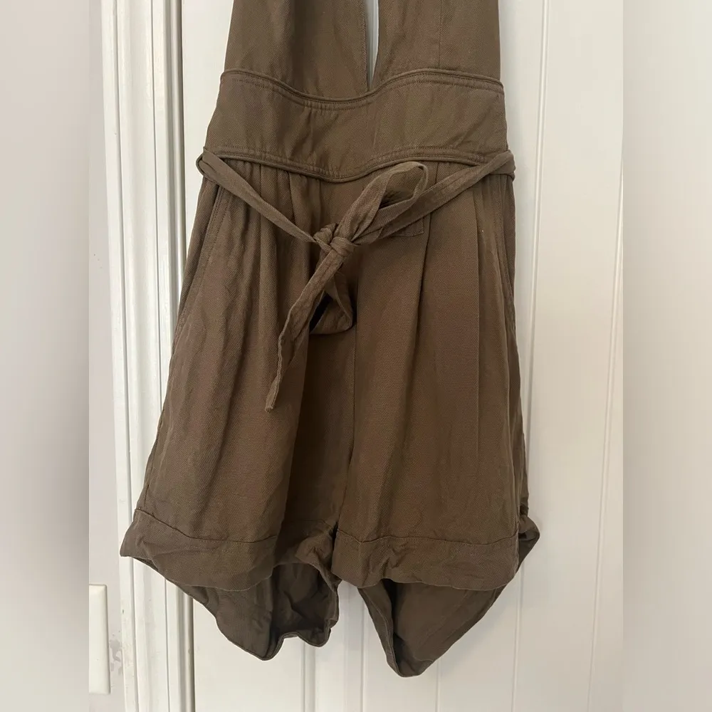 SAYLOR Helen Romper in Olive - Image 5