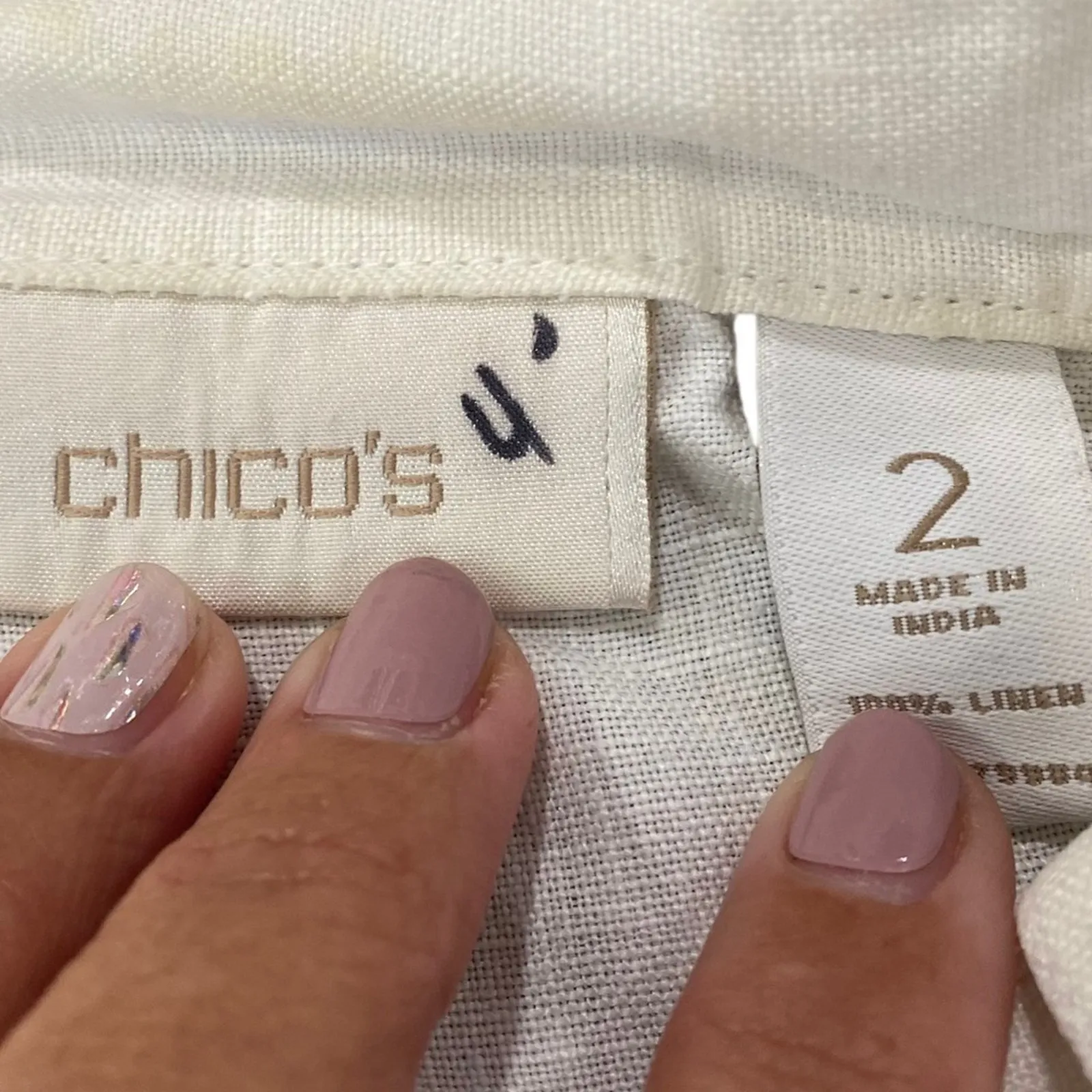 Chico's  Banded Elegance Jacket Size 2 White Lightweight LINEN Button Up - Image 6