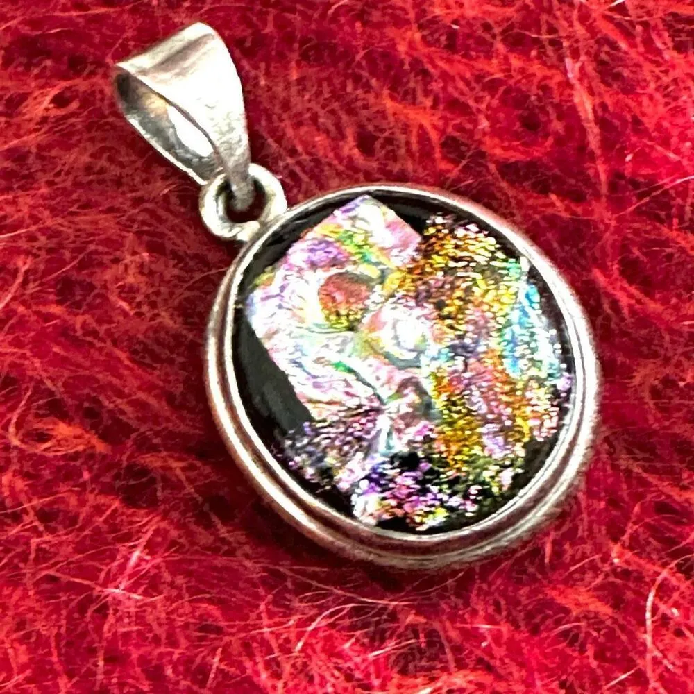 Sterling silver Dichroic Glass Pendant - Image 2