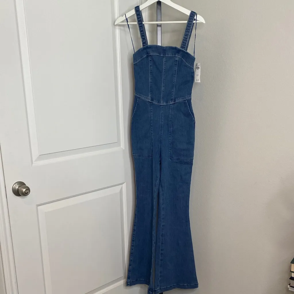 NWT Hollister Denim Jumpsuit with Removable/Adjustable Straps XS - Image 3