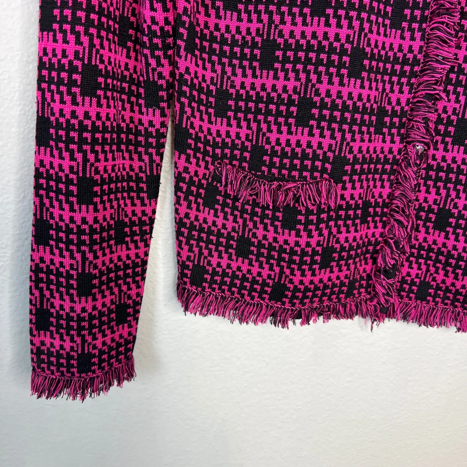Neiman Marcus Exclusive Silk Houndstooth Fringe Cardigan Jacket Size M - Image 4