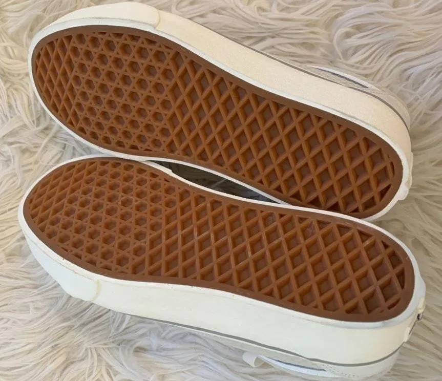 Vans white & grey platform snakeskin - Image 8