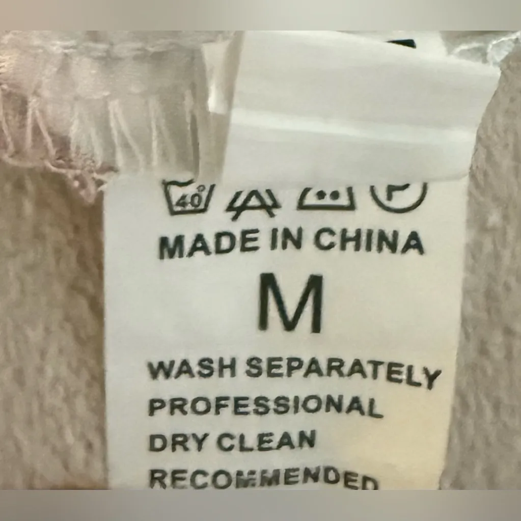 Vibrant Red High Waist Women's Shorts size L Active USA and blouse size M Shine - Image 8