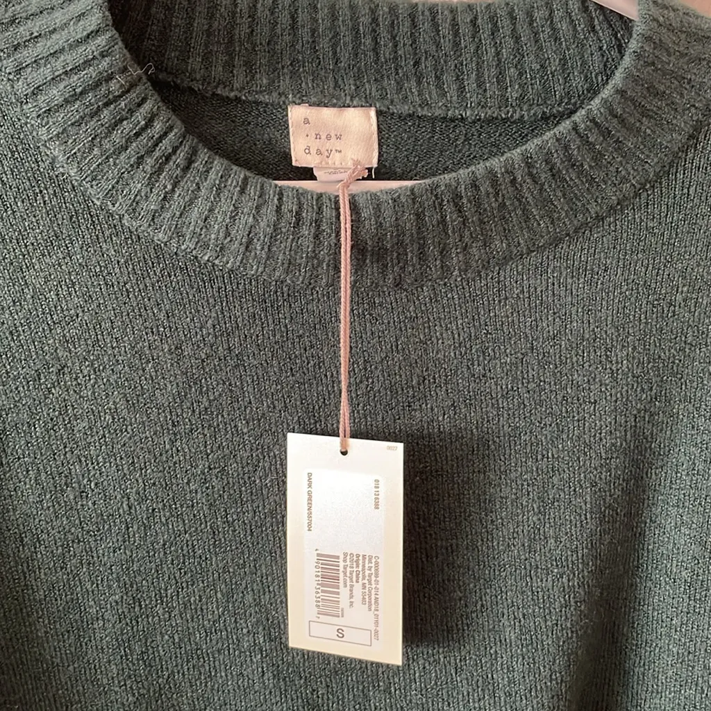 A new day sweater - Image 3