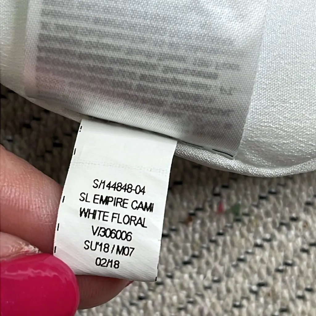 Old Navy Sleeveless Empire Smocked Cami White Floral Midi Dress, size large - Image 10