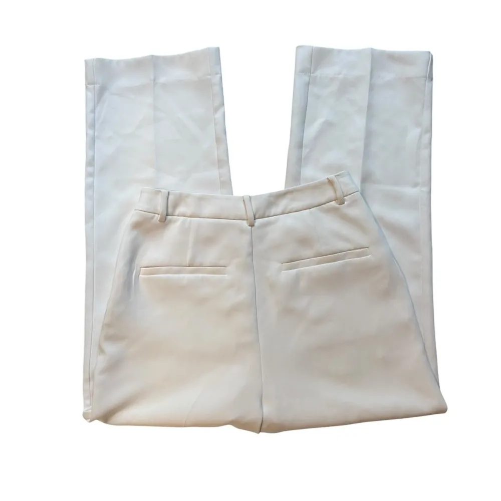 Good American Suiting Column Trouser in Ivory, Sz 2/26, Inseam: 26.5” - Image 6