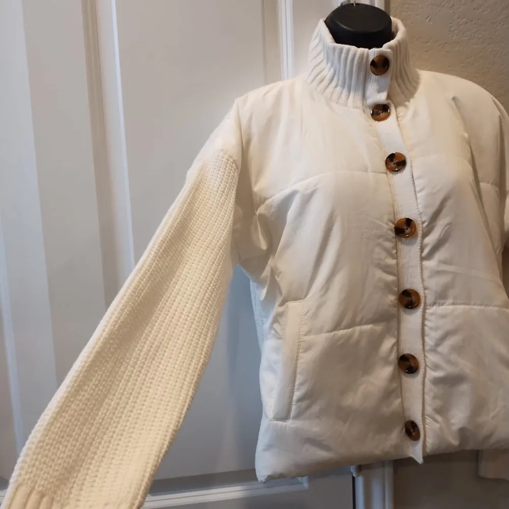 Pink Republic Women’ Sweaters Jacket High Neck Button Down Size Medium NWT - Image 3