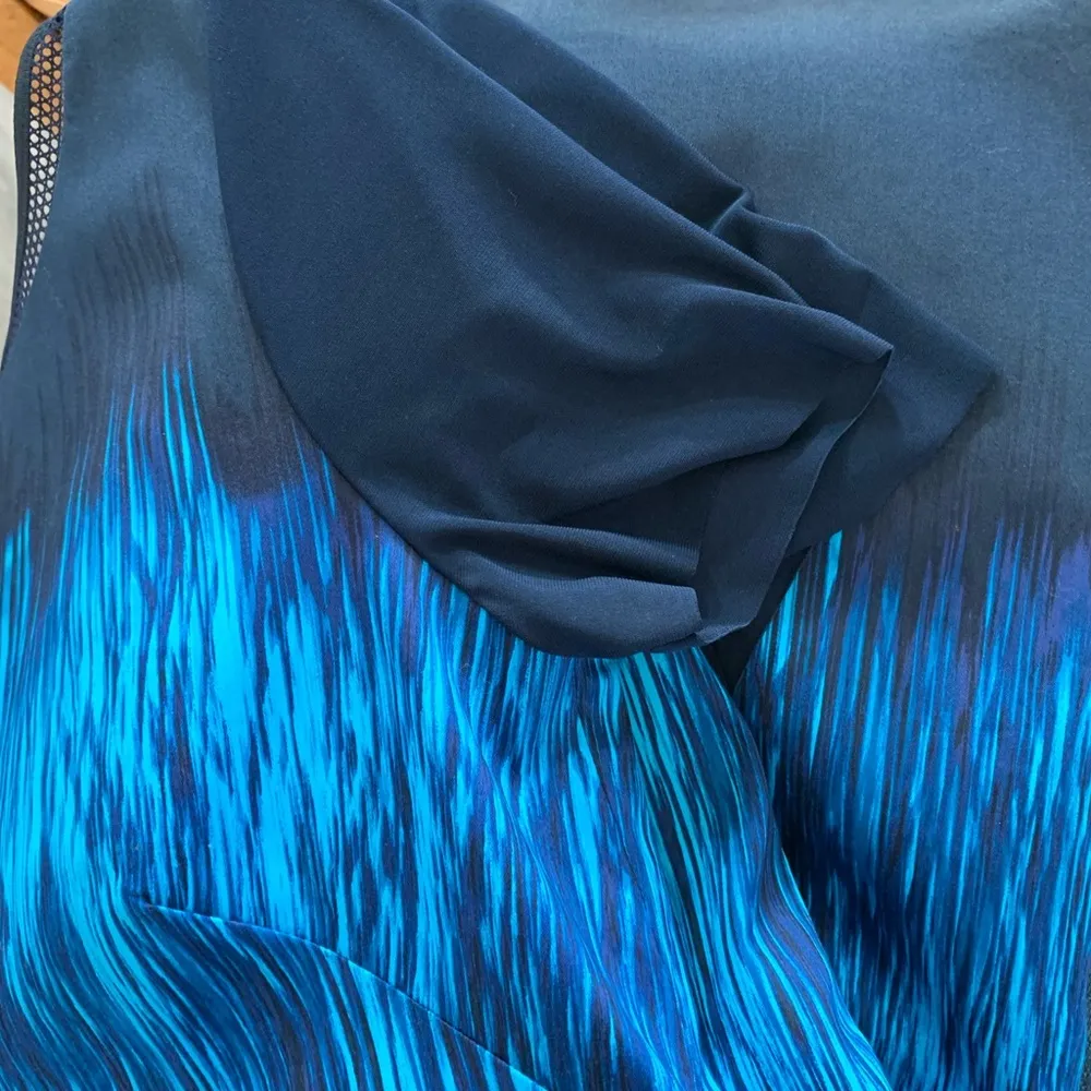 T Tahari  Sheath Dress - Image 6