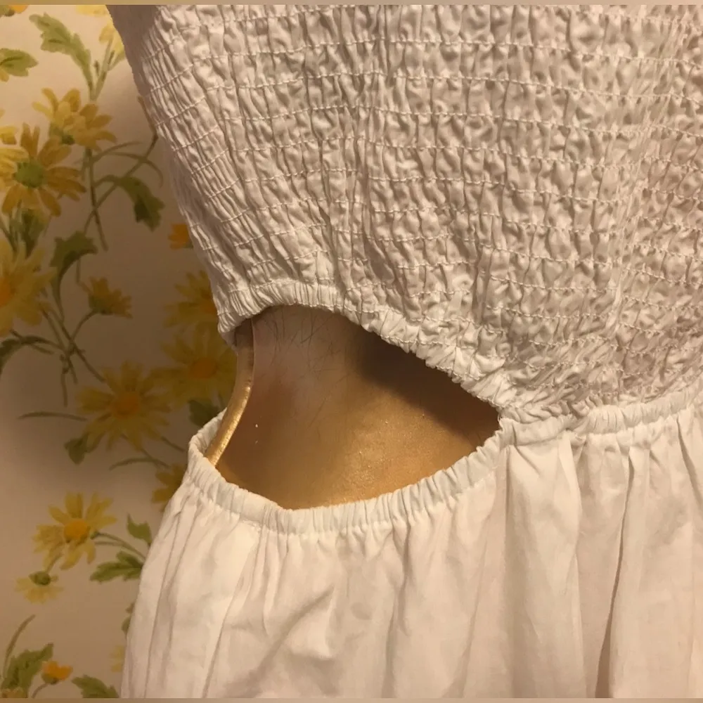 Cut out waist tiered mini dress in white size M - Image 8
