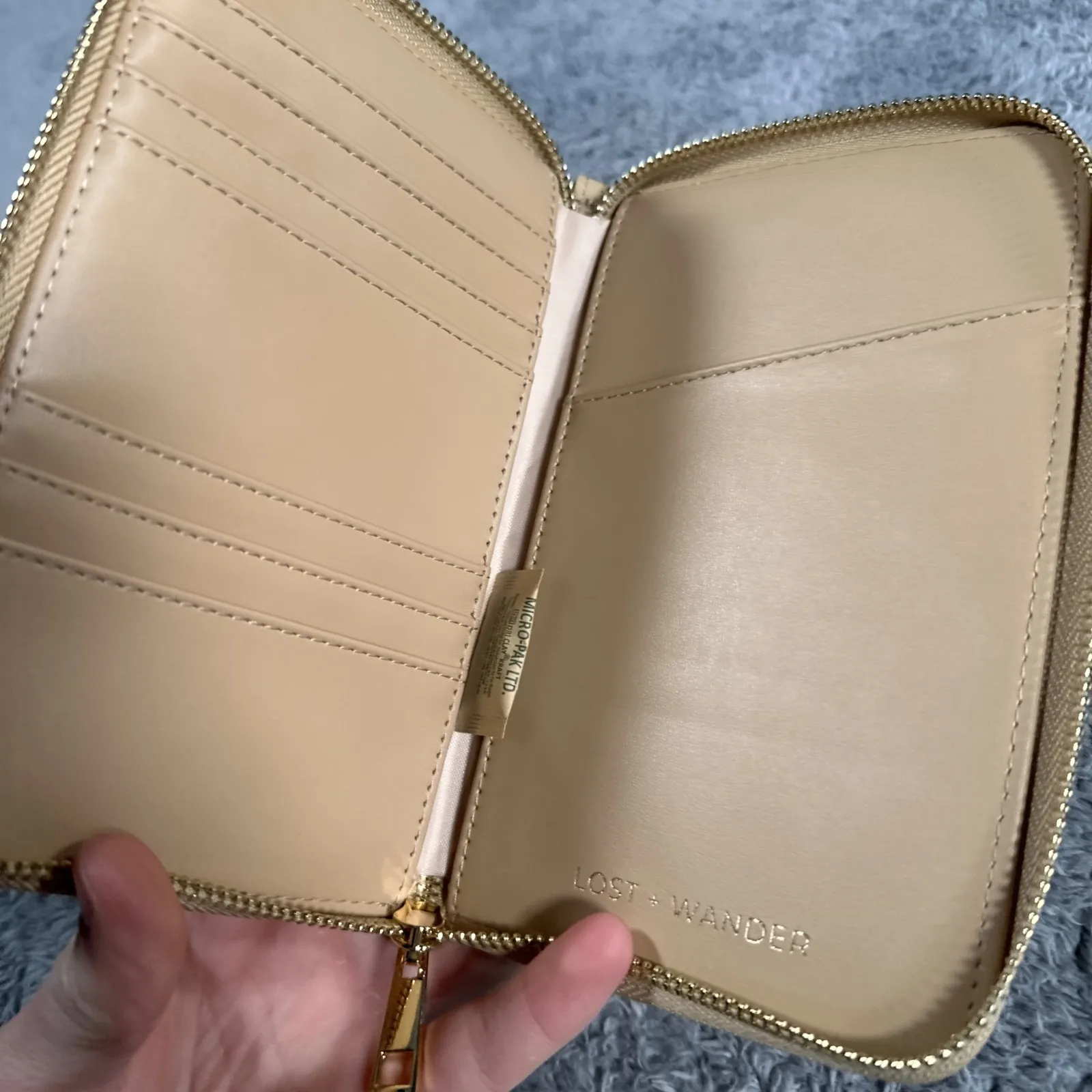 Brand New Lost + Wander Worryfree Passport Wallet / Wristlet Purse Traveling EDC - Image 7