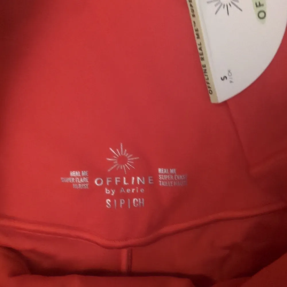 Aerie Red real me high rise super flare cross over leggings size small - Image 4