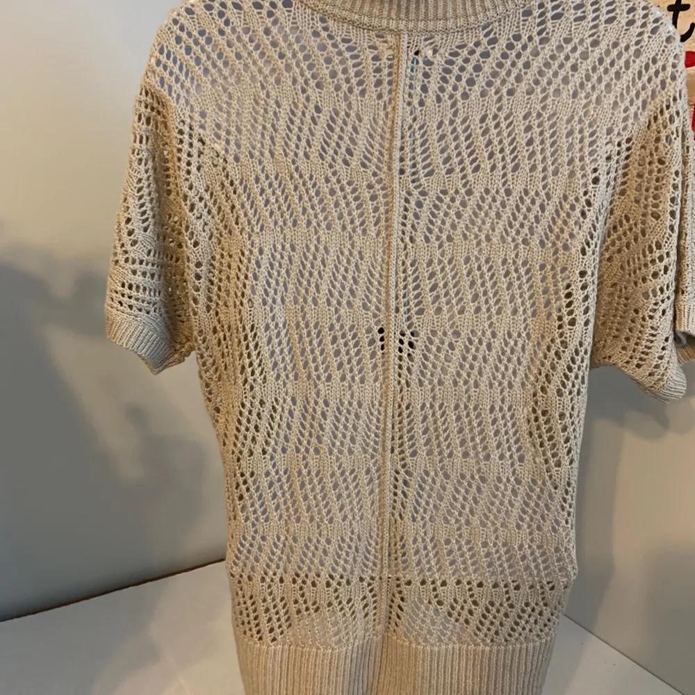 Sonoma Open Knit beige short sleeve sweater S NWT - Image 3