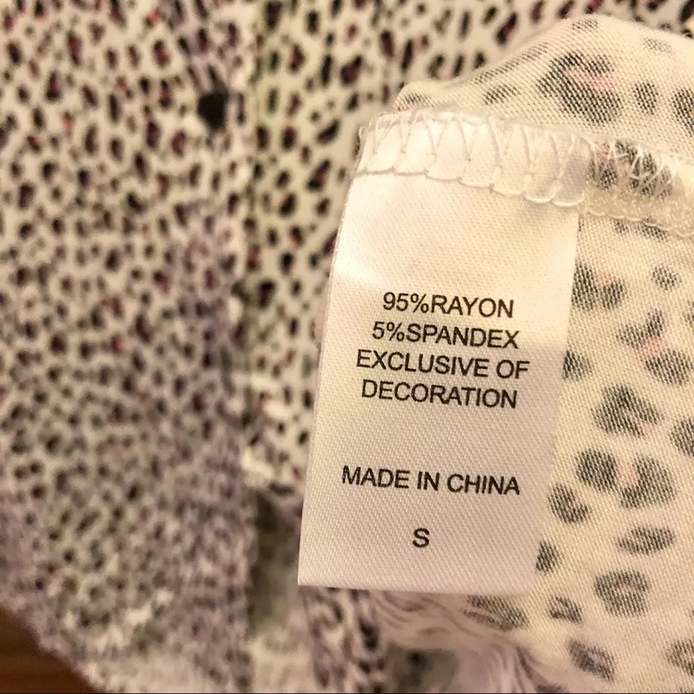 Betsey Johnson Cheetah Print Button Up Short Sleeve Pajama Top White Black Small - Image 6