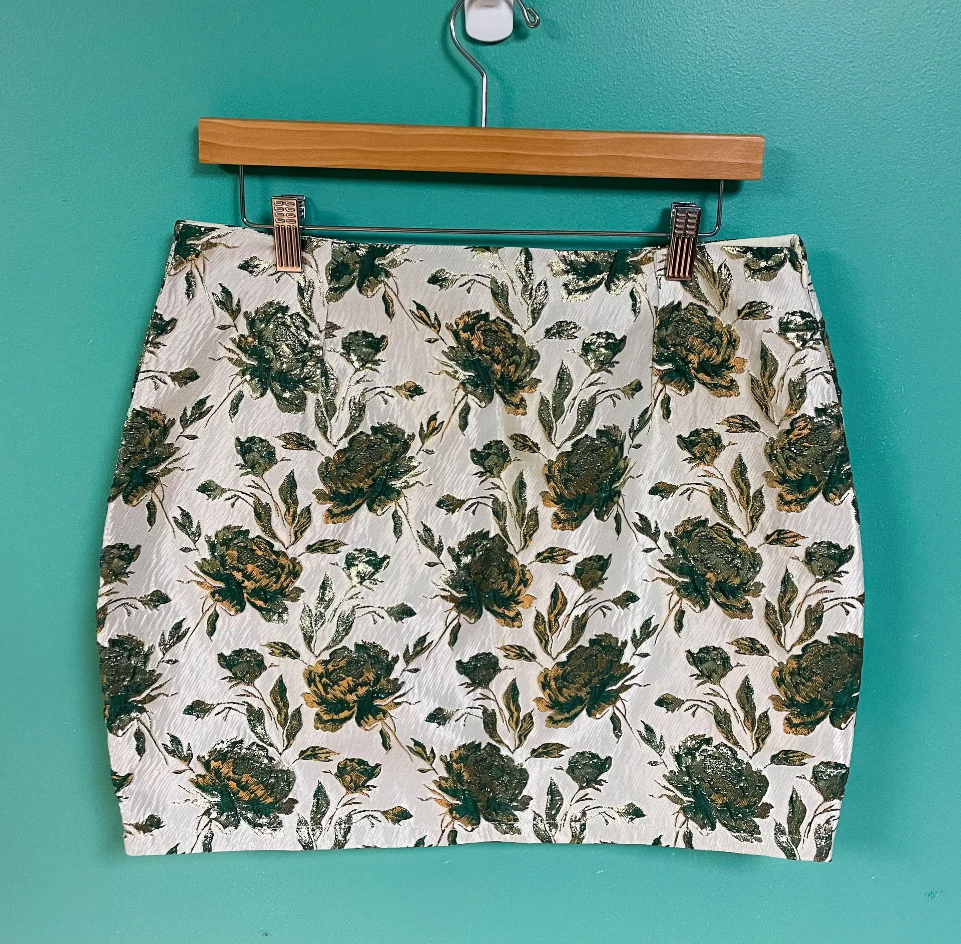 Gold & Green Floral Jacquard Mini Skirt - Image 2