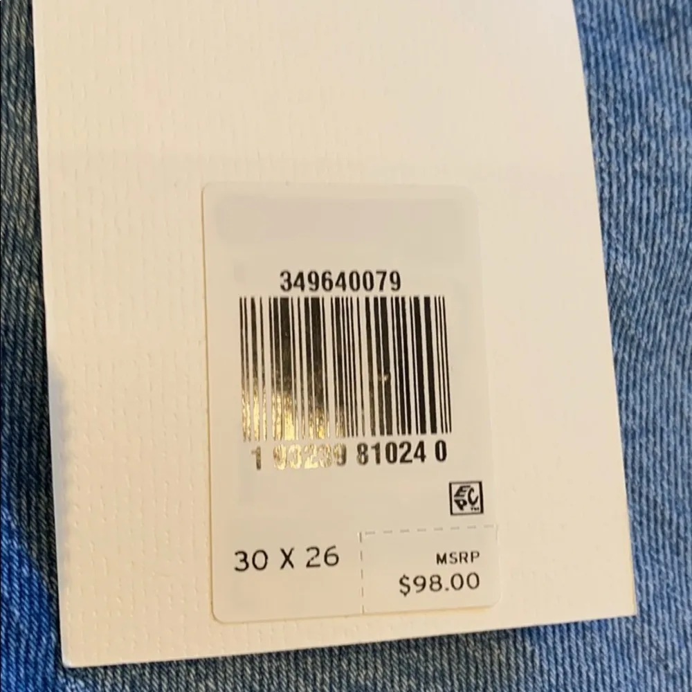 Levi’s Wedgie straight blue jeans distressed cropped - Image 6