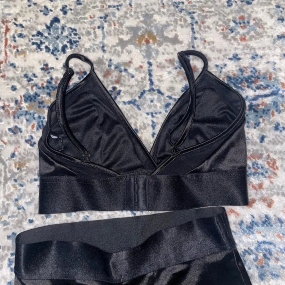 Women 2pc top & bottom blk sheer set. Size XS Black - Image 6