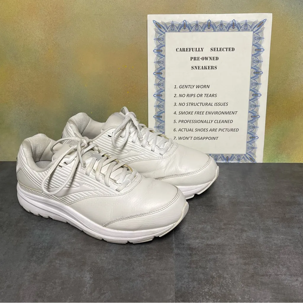 Brooks Addiction Walker 2 Women's Wide Sneakers White Size 9.5D - Image 2