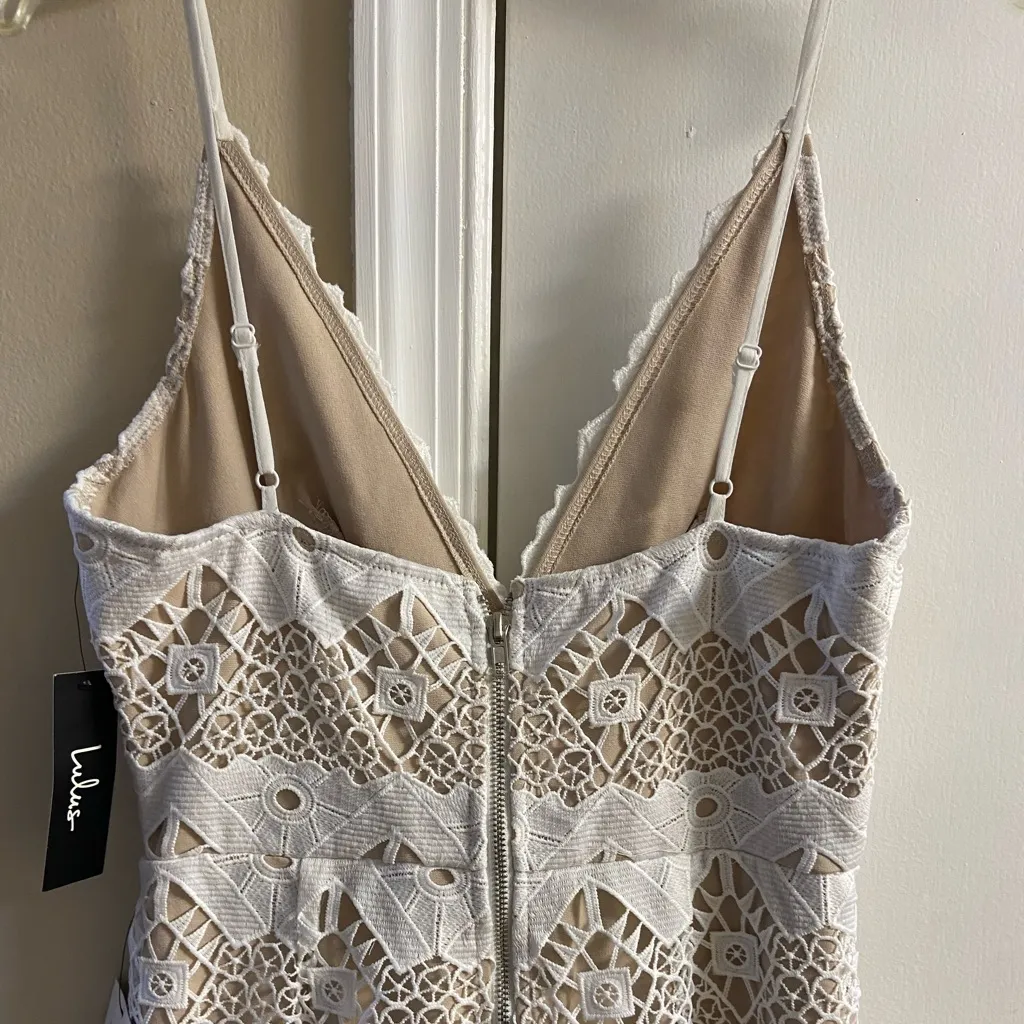 Lulus crochet lace white dress mini form fitting Large NWT - Image 9