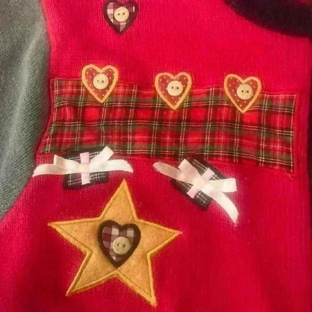 Vintage Christmas Embroidered Sweater Patchwork Medium Ugly Christmas Sweat Red - Image 4