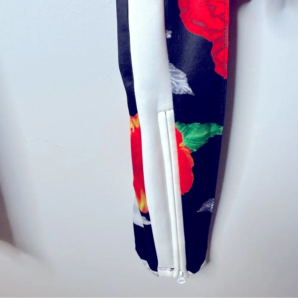 Pam & Gela Fresh Cut Cigarette Floral Track Pants Size P or Small - Image 6