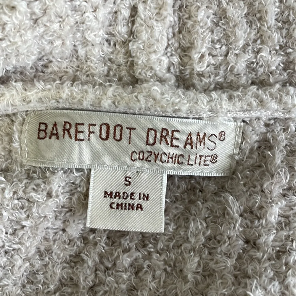 BAREFOOT DREAMS Cozychic Lite
Coastal Cardigan Bisque Cream - Image 6