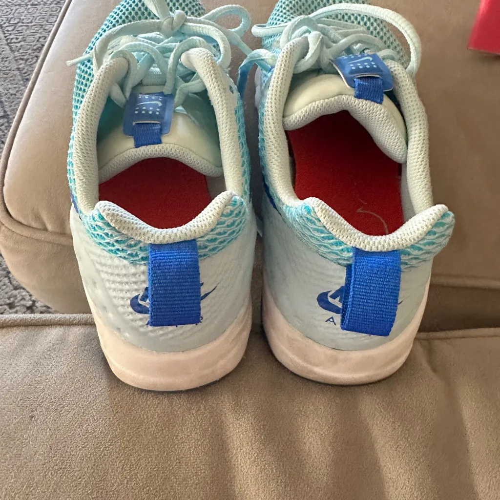 Nike Aqua Sneakers with Blue Logo - Image 3