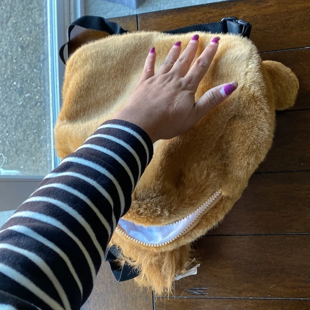 Vintage SKM plush lion backpack dead stock festival - Image 9