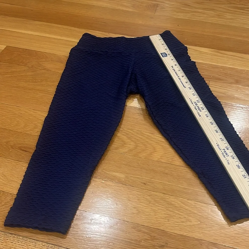 Booty by Brabants women’s blue capris legging size one size . - Image 4