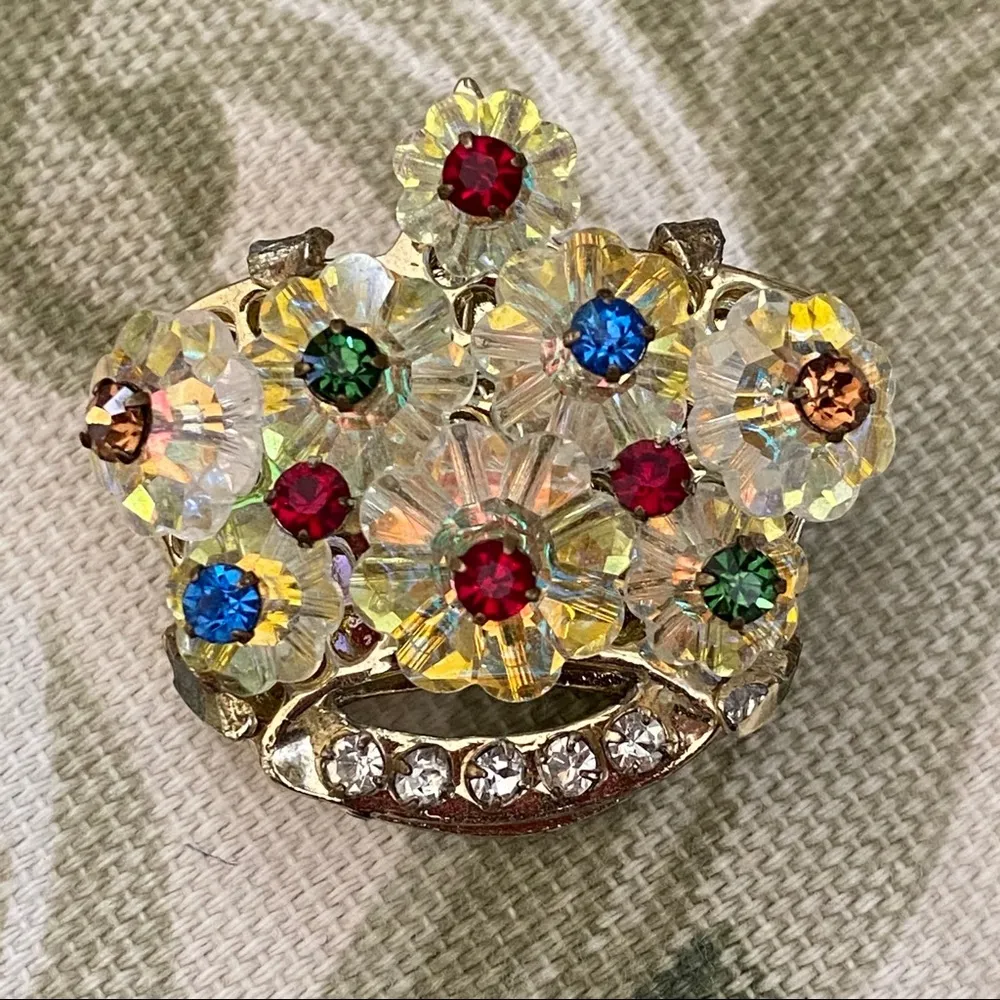 Rhinestone Crown Brooch Gold - Image 5
