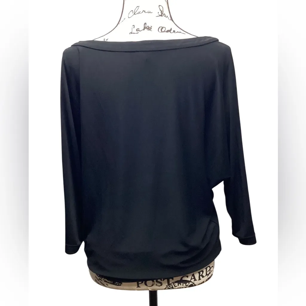 White House Black Market Blouse. Size Small - Image 3
