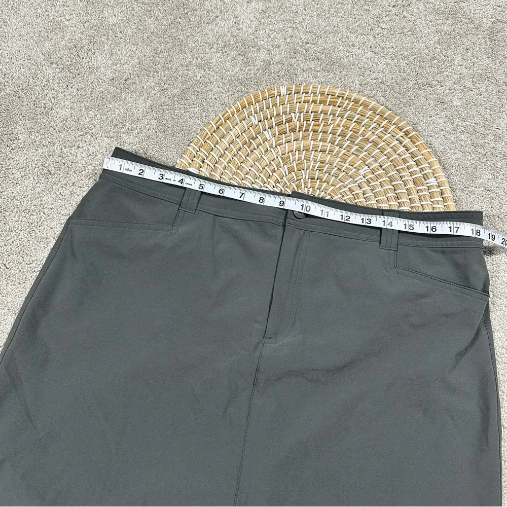 Eddie Bauer Adventurer 2.0 Skort Skirt Built in Shorts Golf Outdoor in Green 14 - Image 16