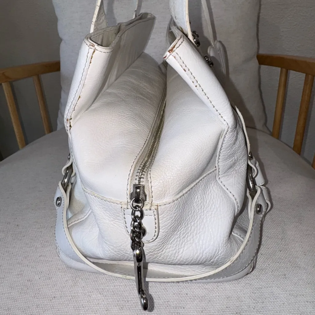Vintage Juicy Couture Soft White Womens Leather Bag Purse With Heart Charms - Image 15