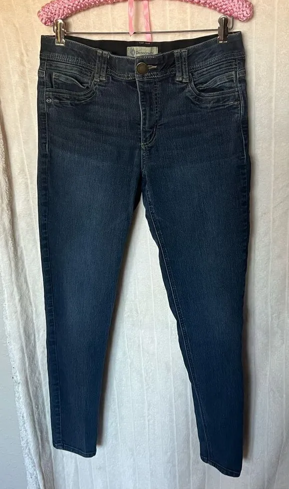 Democracy “ab” Technology Blue Jeans Woman’s Size 10 Skinny Leg - Image 1