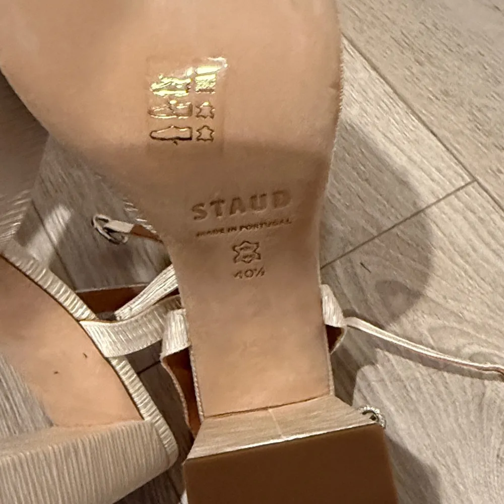 BNWT Staud White Textured Solange 100MM Block-Heel Sandals 40.5/9.5 Bridal - Image 4