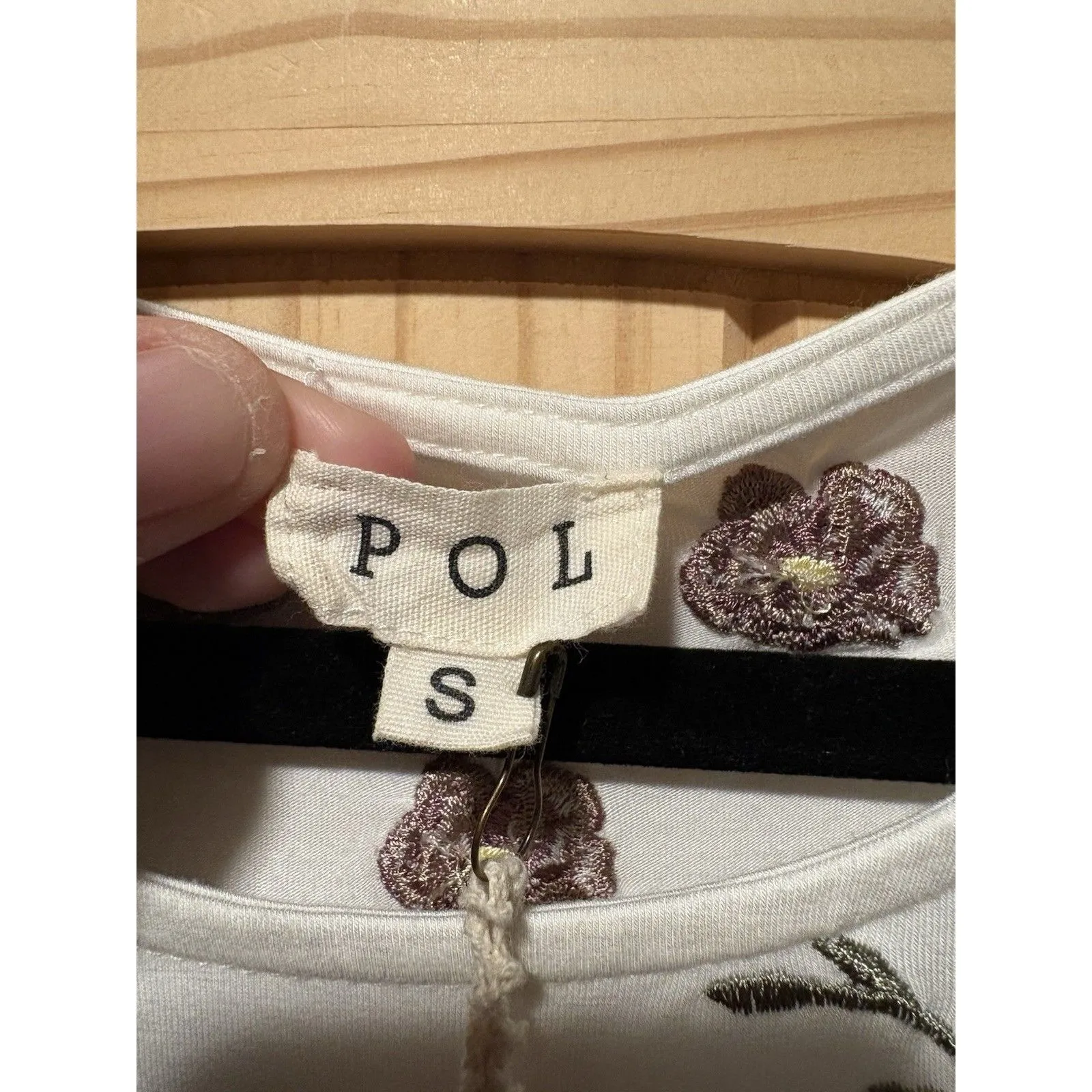 POL Ivory Embroidered Sleeveless Top Womens Small Pearl Trim Boho NWT White - Image 2