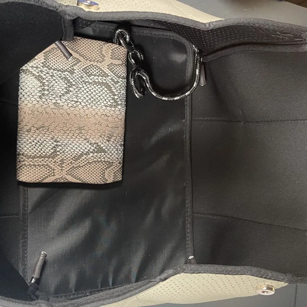 Large Neoprene Snakeskin‎ Tote Bag with Matching Wristlet 14x9.5x11 Brown - Image 3