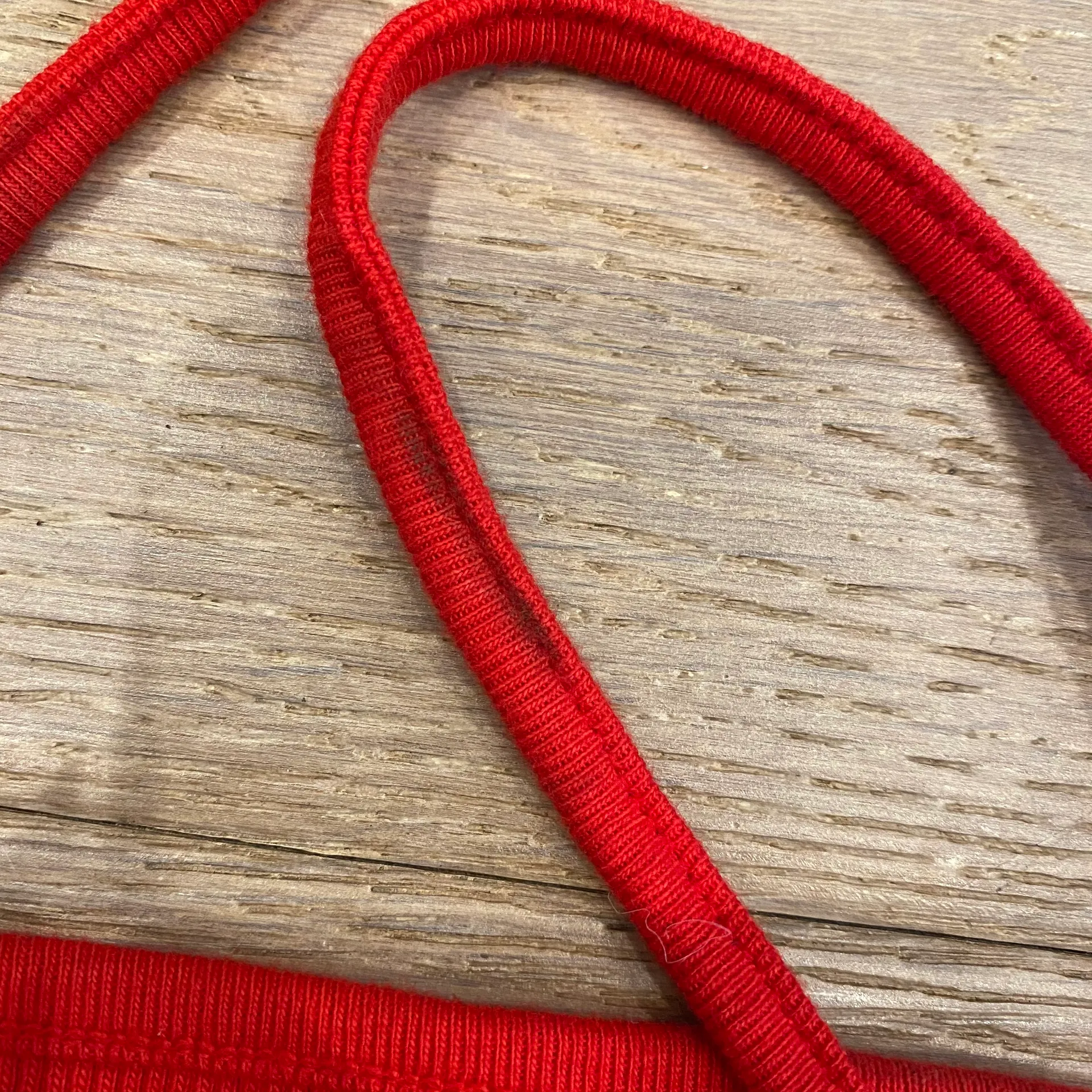 Brandy Melville NEW  Red crop tank top - Image 4