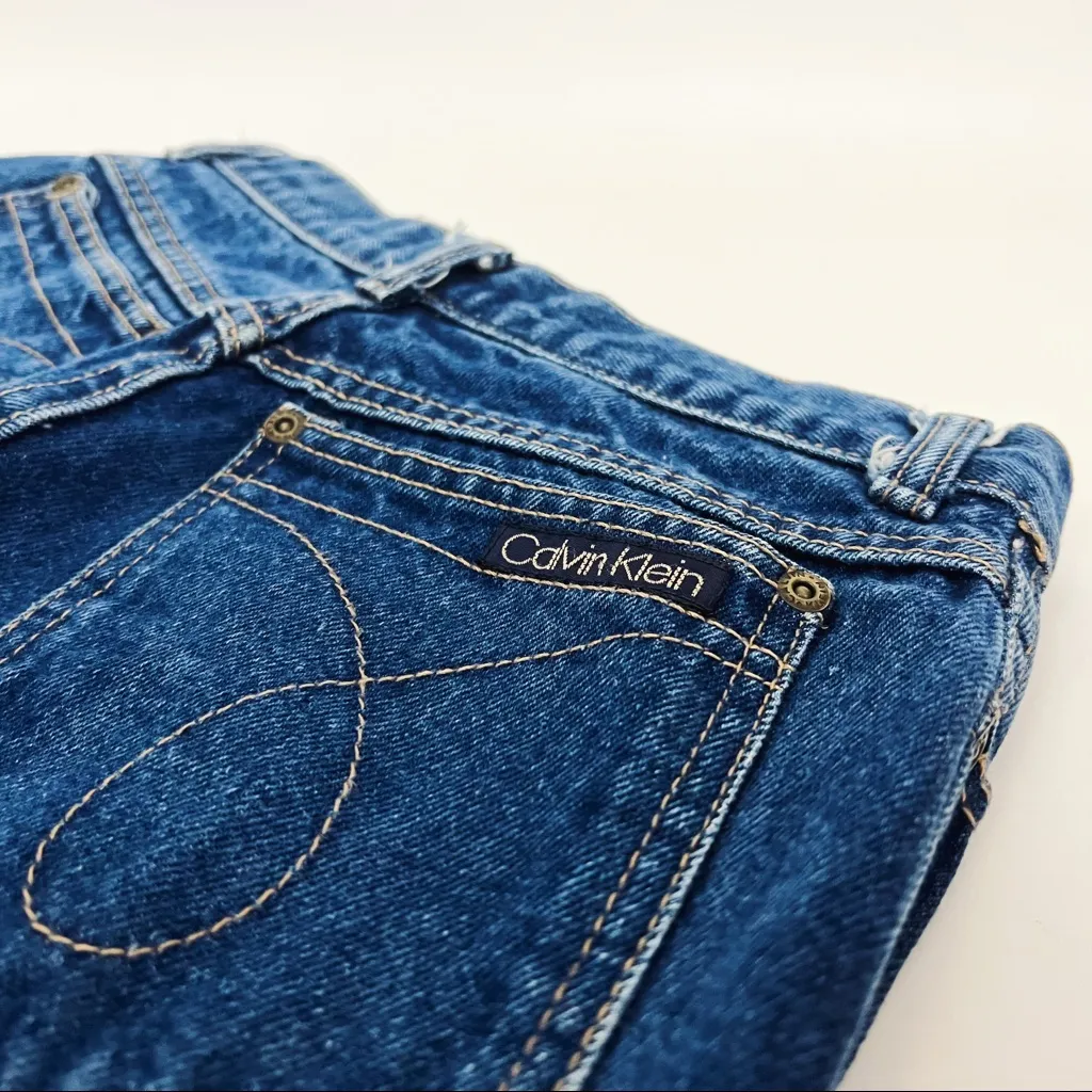 Vintage 90’s Calvin Klein High-Rise Jeans | Size 28 - Image 9