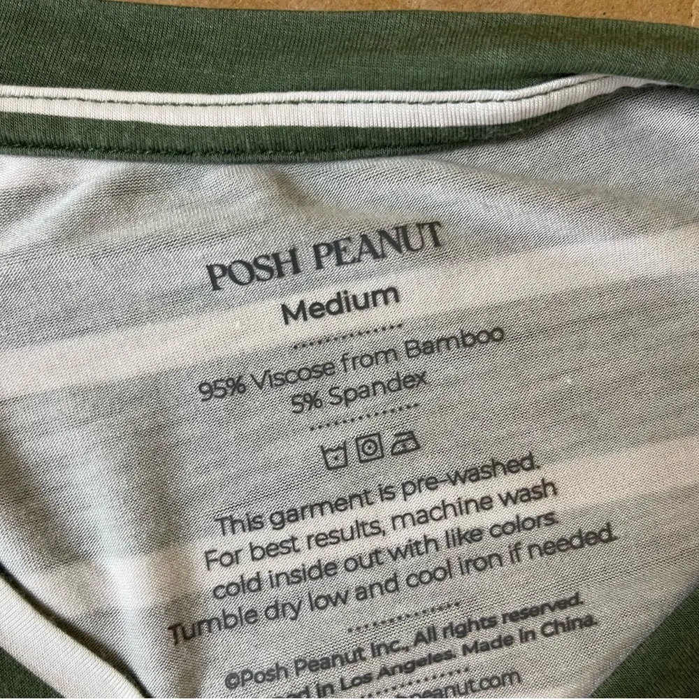 Posh Peanut Green V Neck Stripe Long Sleeve Top Size M - Image 6