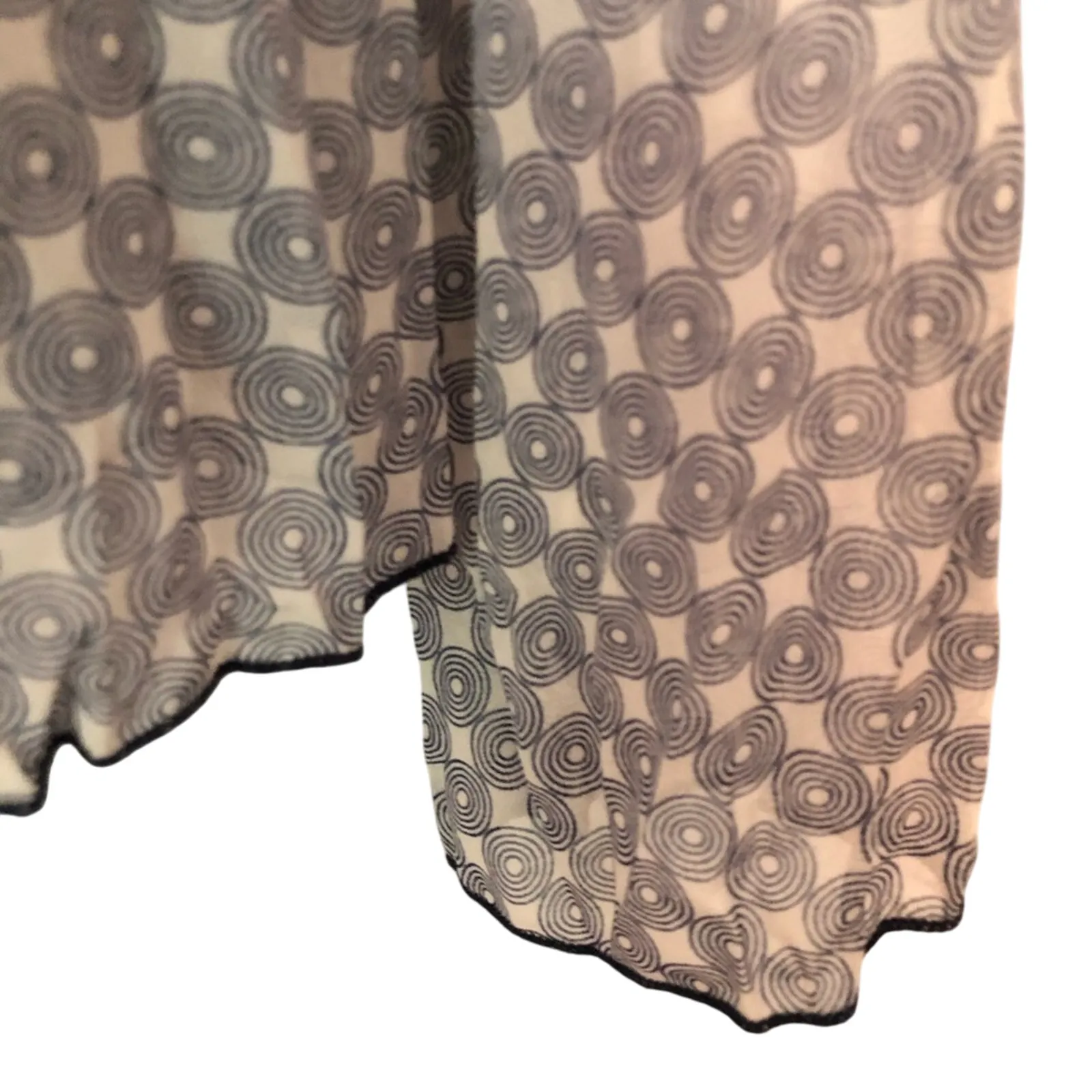 Papaya Blue Medallion Plisse Print Button Front Sheer Blouse Small - Image 4