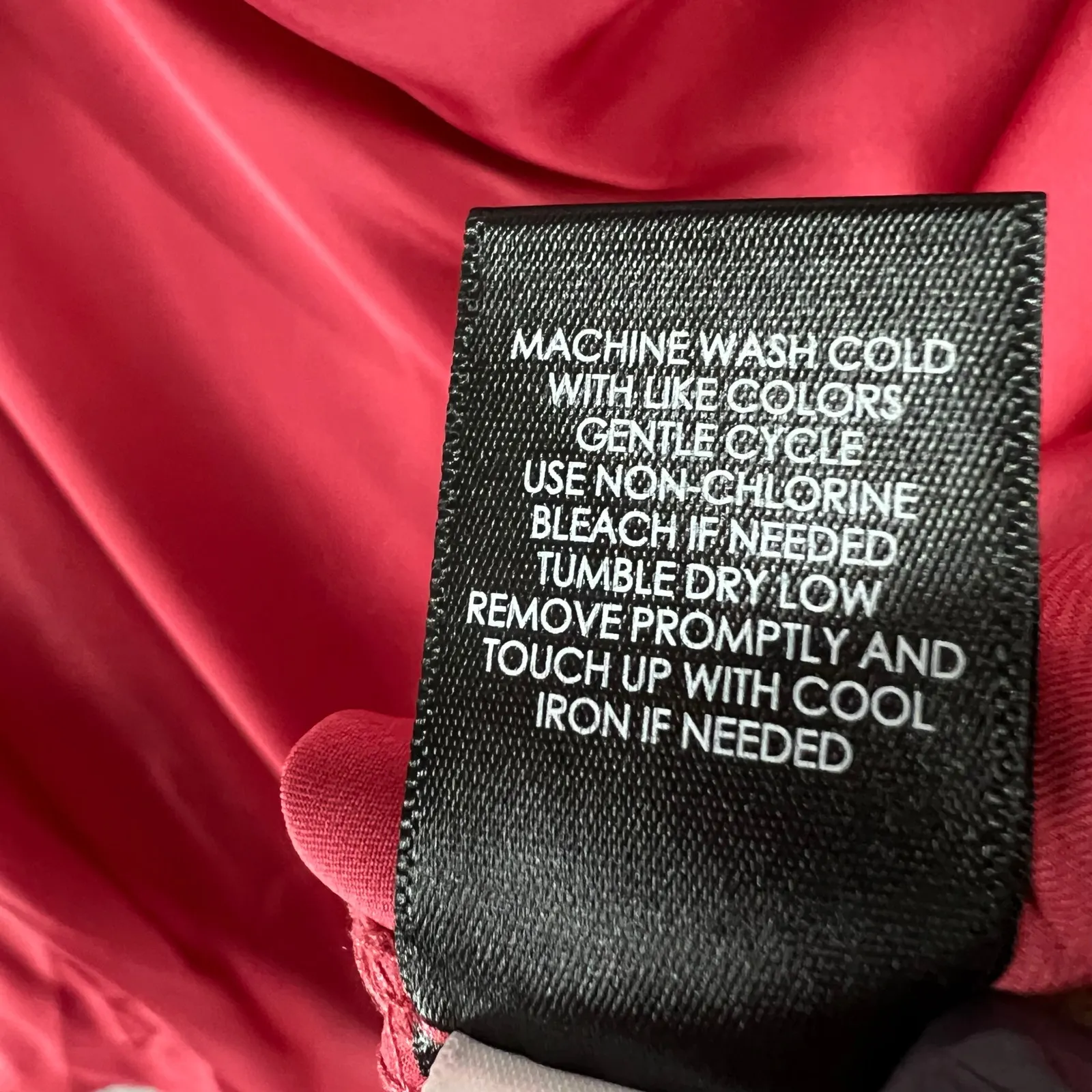 Torrid Cami Top Womens L Holly Berry Red Satin Cowl Neck Party Casual Glam NEW - Image 14